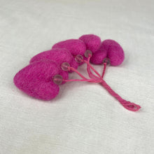 RATISH Mini Felt Heart Hanging Decoration