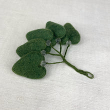 RATISH Mini Felt Heart Hanging Decoration