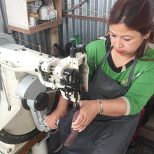 FREE LAMBA Wristwarmers with BIDI Slipper Boots in Rust Orange