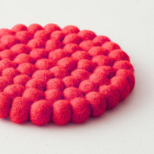ASIK Handmade Eco Felt Ball Coaster Vase Mat Berry Red