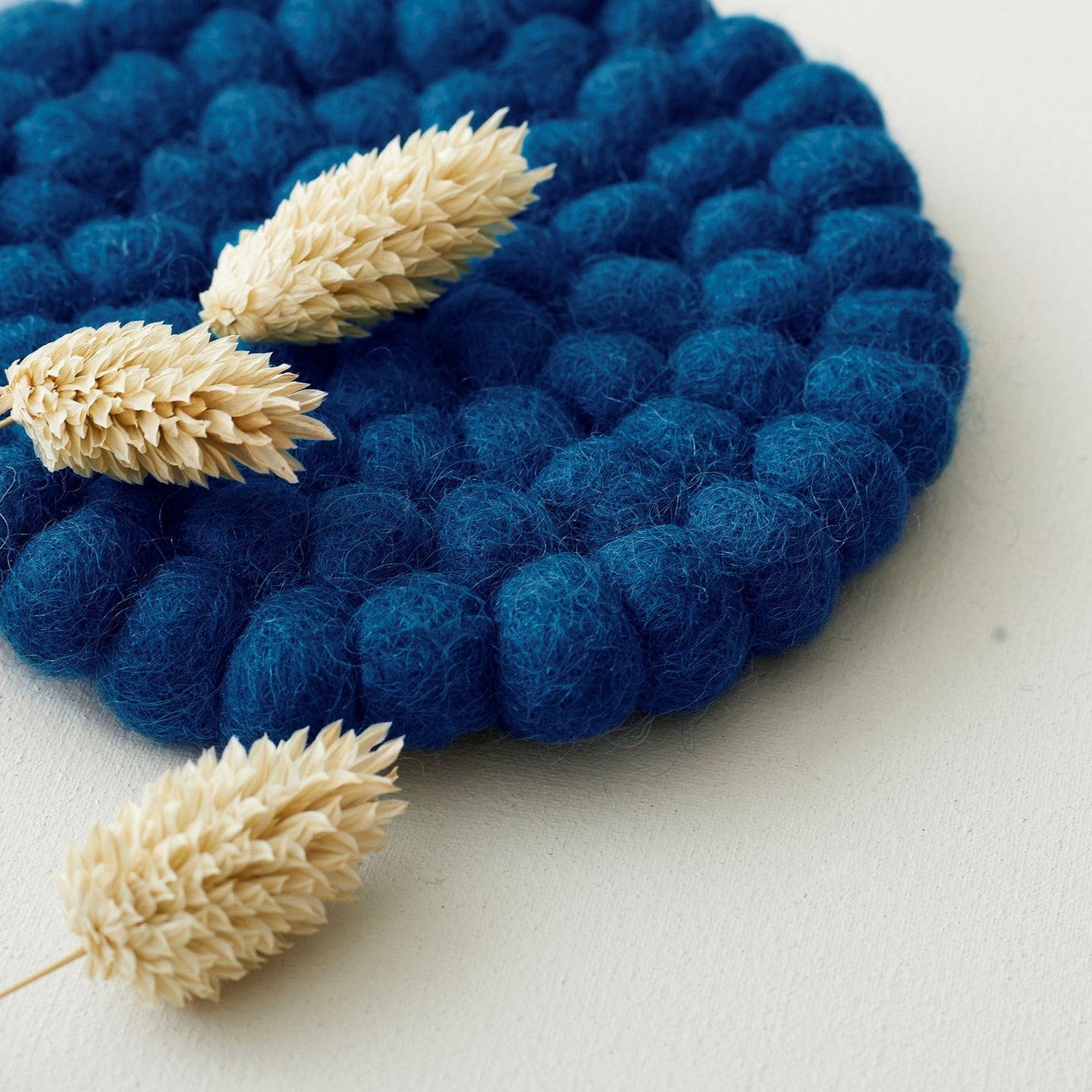 ASIK Handmade Eco Felt Ball Coaster Vase Mat