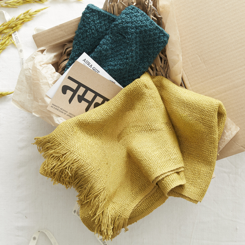 MULTIBUY OFFER Sustainable Vegan Banana Scarf & Gloves