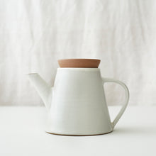 JOSILO Handmade Glazed Stoneware Teapot Cream
