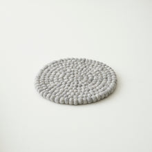MILDO Handmade Felt Ball Table Mat Trivet Light Grey