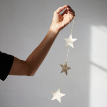PARVATI Lokta Paper Christmas Star Garland 110cm