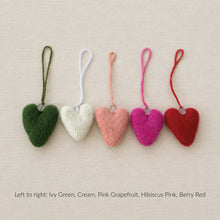 RATISH Mini Felt Heart Hanging Decoration Berry Red