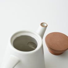JOSILO Handmade Glazed Stoneware Teapot