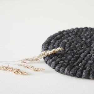 MILDO Handmade Felt Ball Table Mat Trivet