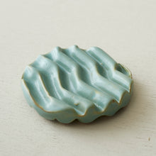 BUNDA Handmade Glazed Stoneware Ridged Soap Dish