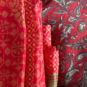 FULI Recycled Sari Fabric Handbag Travel Mirror